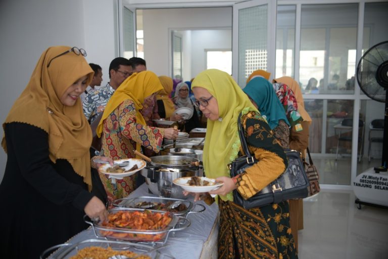 1561b6b1-2b9a-45de-96ee-99dc8e584620