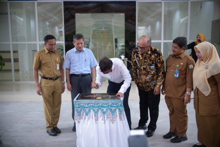 5964d40a-af26-42a9-a4fb-10aa0e665ab5