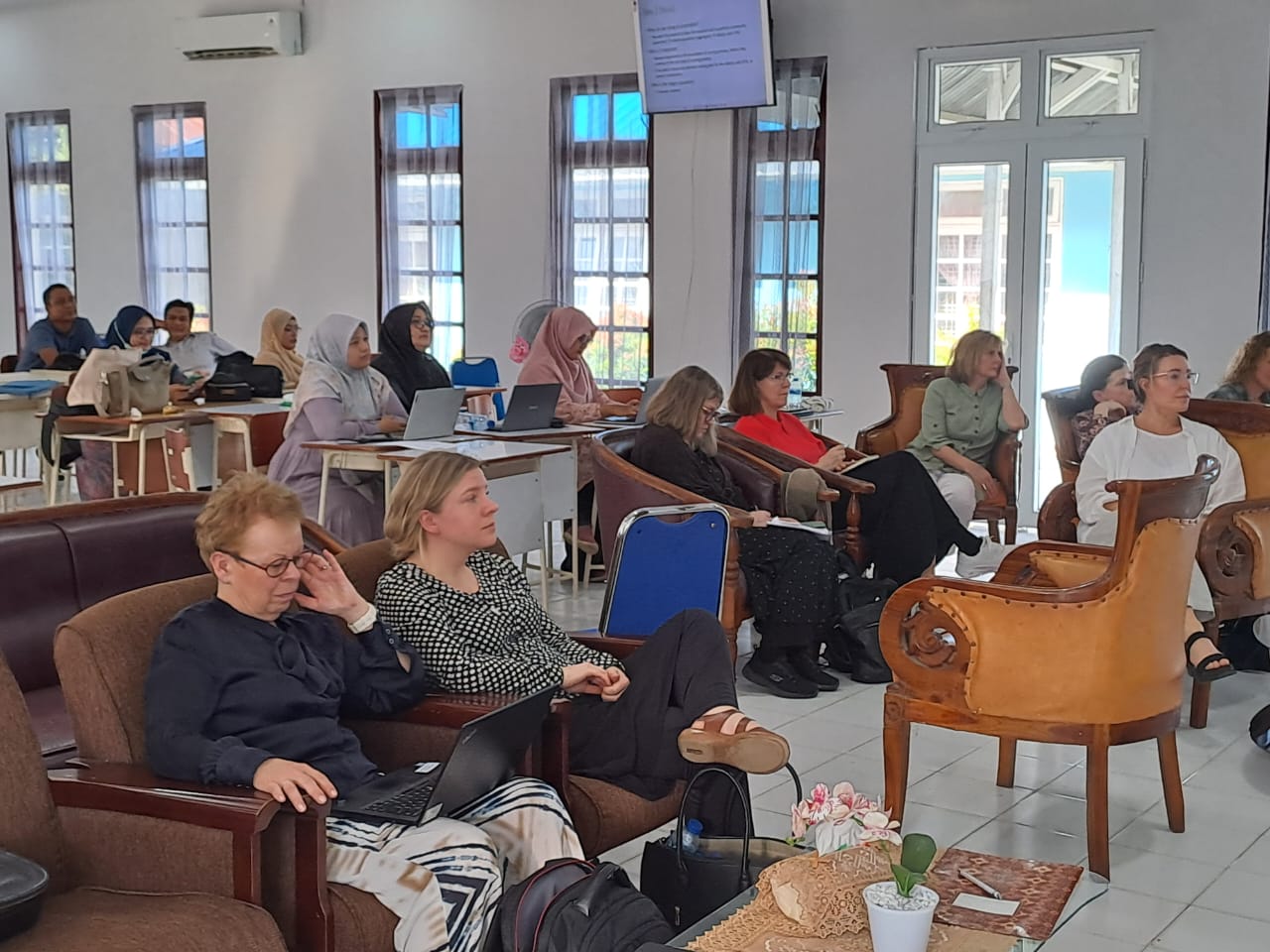 EMPAT PERGURUAN TINGGI SKANDINAVIA ADAKAN WORKSHOP PENINGKATAN SUMBER DAYA DOSEN KEPERAWATAN
