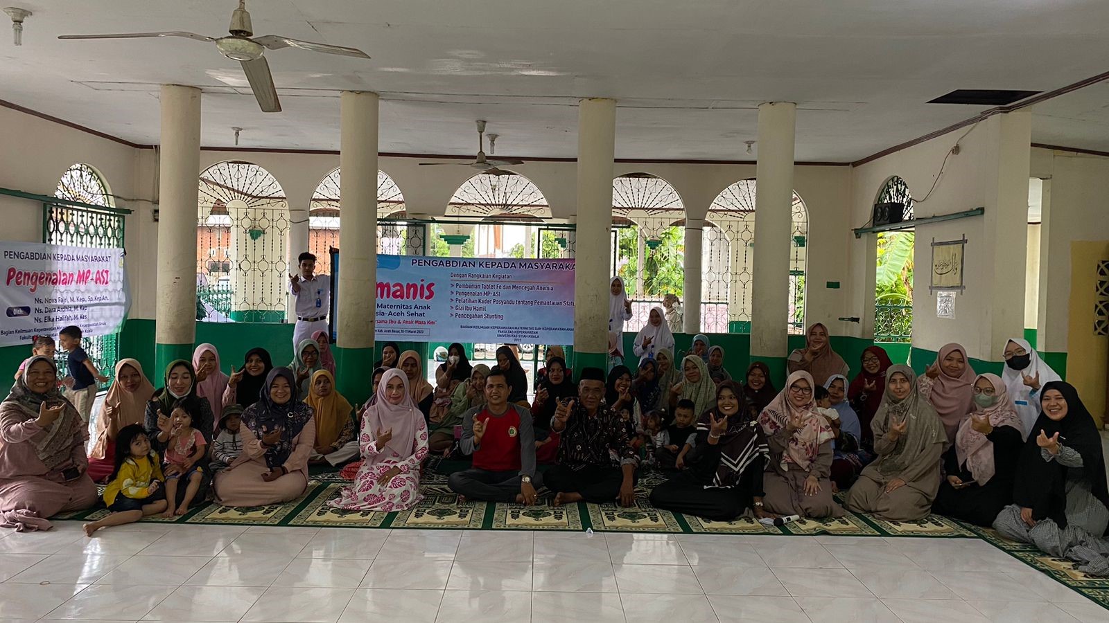 PENGABDIAN KEPADA MASYARAKAT DENGAN TEMA “AKSI BERGIZI BERSAMA IBU DAN ANAK MASA KINI”