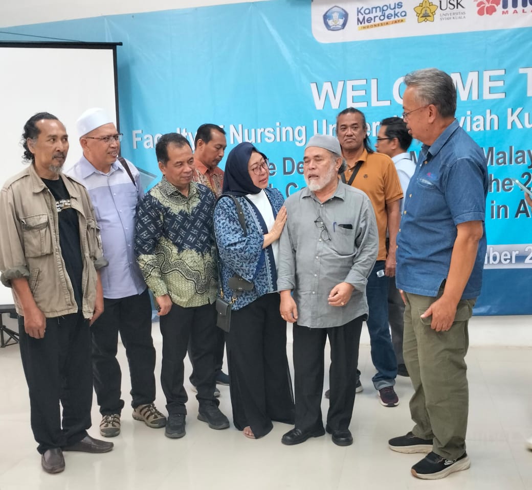 MERCY MALAYSIA MENGUNJUNGI FAKULTAS KEPERAWATAN DALAM RANGKA PERINGATAN 20 TAHUN TSUNAMI ACEH