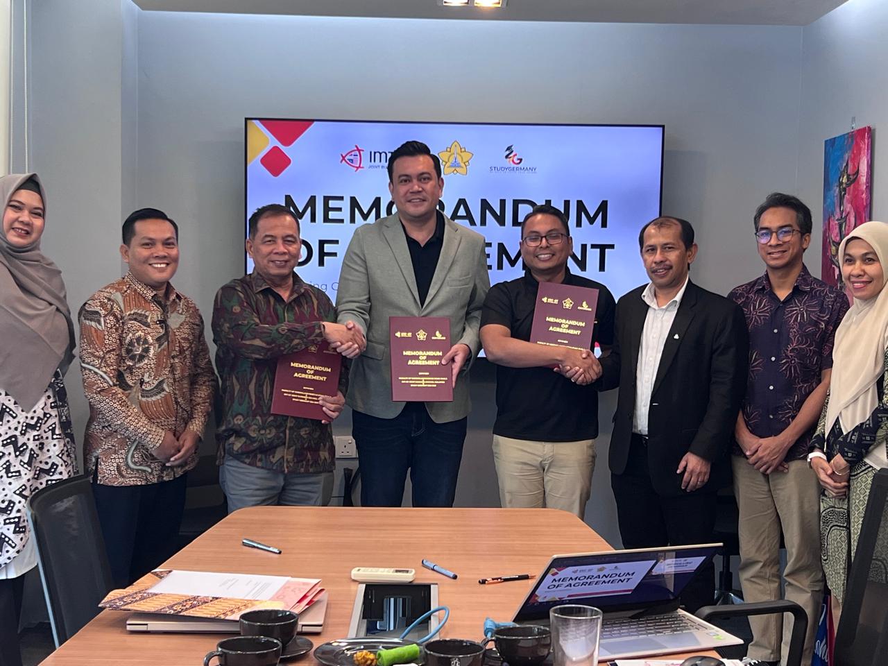 FAKULTAS KEPERAWATAN UNIVERSITAS SYIAH KUALA MELAKUKAN KERJASAMA INTERNASIONAL DENGAN IMT-GT JBC MALAYSIA DAN STUDY GERMANY