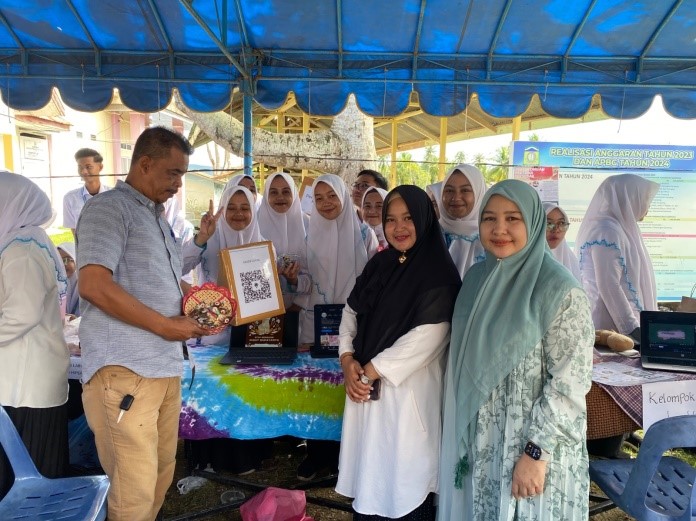BAZAR SOCIO TECHNOPRENEURSHIP PRODUK KREATIFITAS MAHASISWA K3S PROGRAM STUDI PROFESI NERS