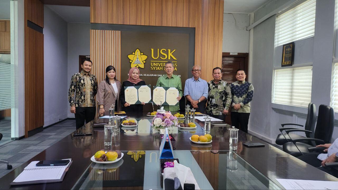 PENANDATANGANAN MEMORANDUM OF AGREEMENT (MoA)ANTARA FAKULTAS KEPERAWATAN UNIVERSITAS SYIAH KUALA DAN PT. AL-WIHDAH JAYA SENTOSA