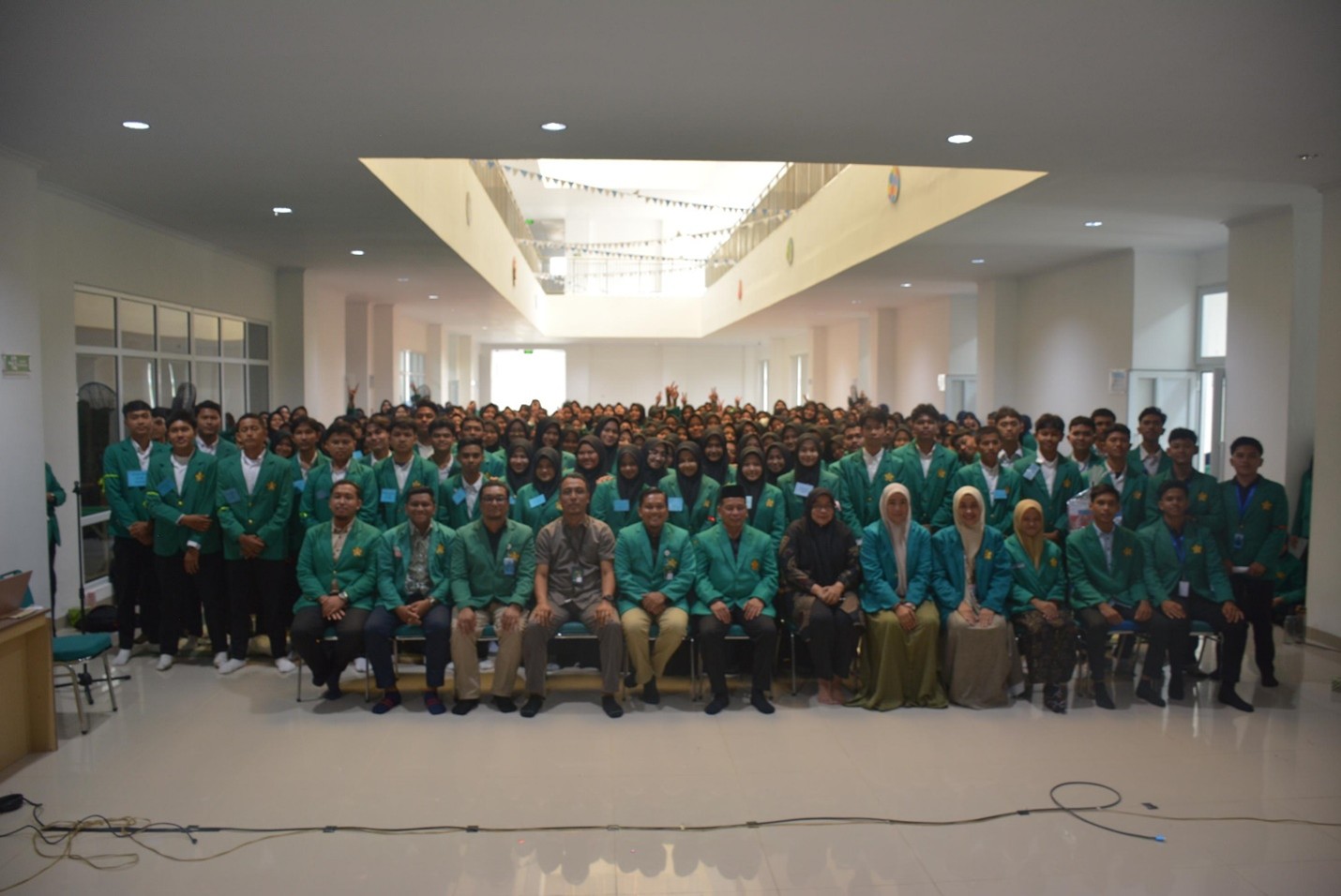 PAKARMARU KE-12, LANGKAH AWAL MAHASISWA BARU FKEP USK MENUJU PERAWAT BERDAYA SAING GLOBAL